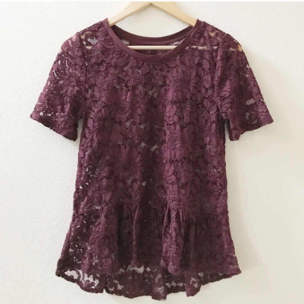 LOFT Lace Short Sleeve High-Low Burgundy Top
